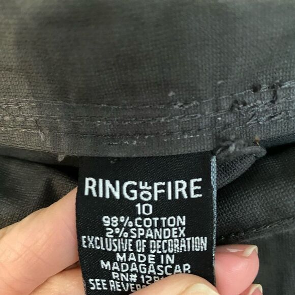 - Girls‎ size 10 charcoal, colored pants - Picture 3 of 5